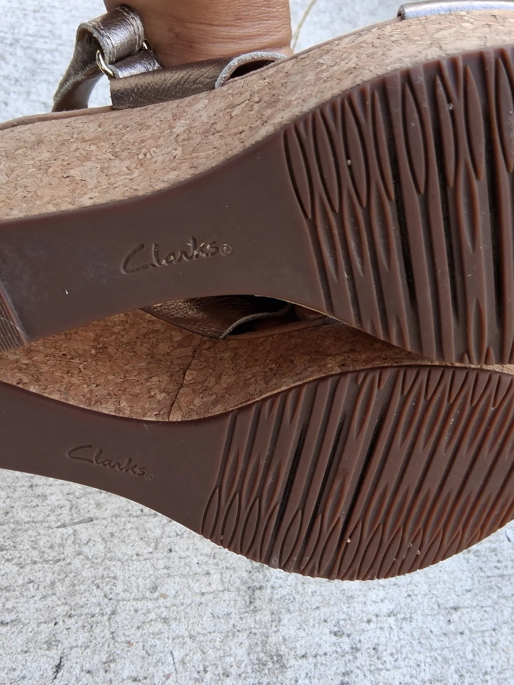 Clarks Metallic Gold Leather Slingback Sandals